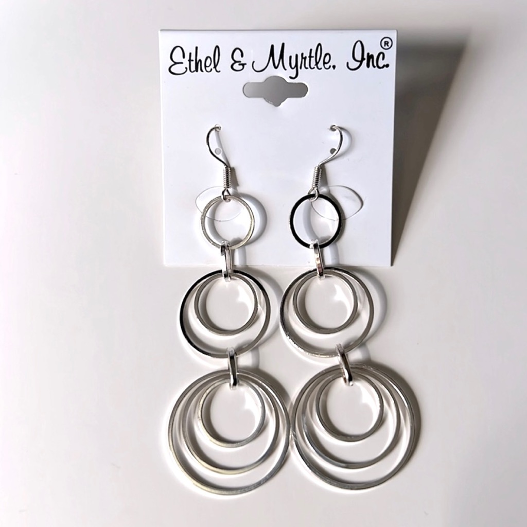 Nwt Silver Earring Link Dangle Earrings + Matching Long Necklace